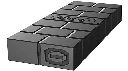 Adaptador 8bitdo versión 2 bluetooth que permite usar mandos de diferentes consolas en Nintendo Switch, PC y televisores