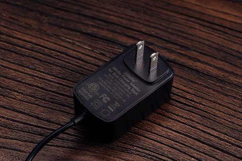 Base de carga doble 8bitdo para controles xbox con sistema magnético, carga simultánea y protección contra sobrecarga