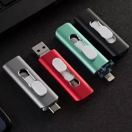 Adaptador SD2SP2 PRO V1.3 para GameCube con compatibilidad Swiss, permite cargar juegos desde tarjeta SD sin modificar la consola
