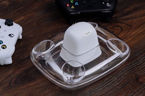 Base de carga doble 8bitdo para controles xbox con sistema magnético, carga simultánea y protección contra sobrecarga