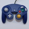 Control Servita para Nintendo GameCube con joystick analógico, botones A/B/X/Y, gatillos Z/R y cable de 1.8 metros para gaming retro