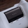 Base de carga doble 8bitdo para controles xbox con sistema magnético, carga simultánea y protección contra sobrecarga